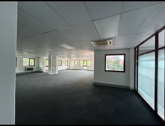 563M² OFFICE TO LET IN RIVONIA